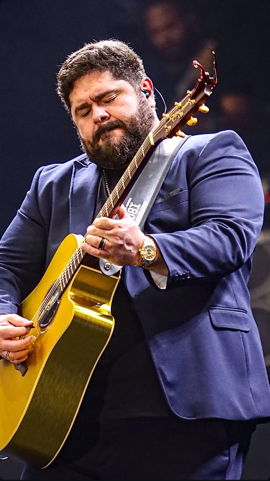 cesar menoti 2